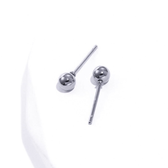 🔵𝟲𝟱%𝗢𝗙𝗙 𝗯𝘂𝗻𝗱𝗹𝗲𝘀 𝟯+🔵 NEW 3 mm Ball Stainless Steel Stud Earrings - Picture 3 of 14